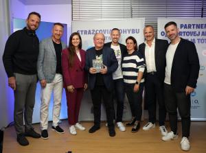 __2025_H_R_N_C_R_I_K_O_V_A_FOTO_KRST_KNIHY (14).JPG